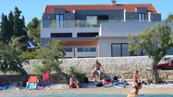 Two luxury villas with a swimming pool on the 1st line to the sea, Brac island! 