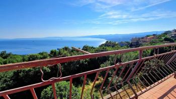 Maison à Bregi, Matulji, avec vue sur la mer ! 