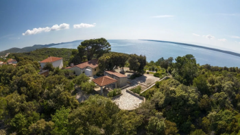 Wonderful house on Mali Losinj by the sea 