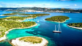 Île à vendre dans la région de Kvarner - absolument unique ! 