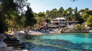 Luxury 1st line villa or boutique estate for sale on Hvar island near the beach and pier 