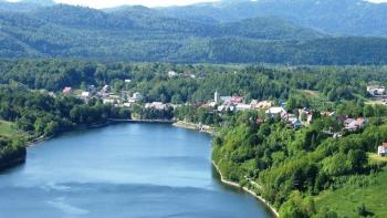 Großartiges Stadtgrundstück in der Gegend von Fužine, 1,2 Hektar Land 