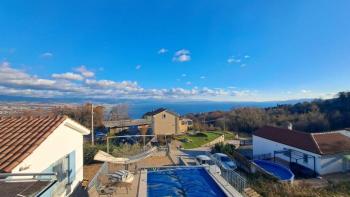 Villa with pool and panoramic view in Bregi 