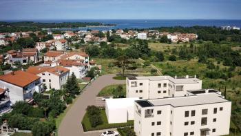 New complex of apartments in Porec 1200 m from the sea 