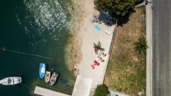 Wyjątkowy dom w pierwszej linii na Ciovo, Trogir na sprzedaż 