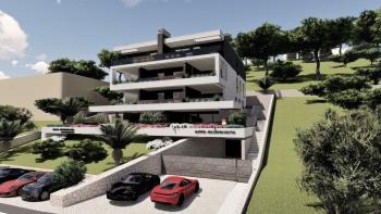 Appartements modernes dans un nouveau bâtiment au-dessus du centre d'Opatija, à 250 m de la mer, à vendre 