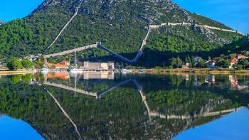 More than 100 000 sq.m. of farm land on Peljesac 