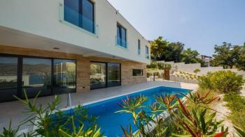 Wonderful modern 2d line villa on Ciovo peninsula 