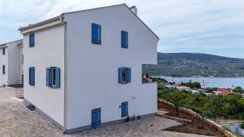 Apartments with sea view on Cres Island, for sale 