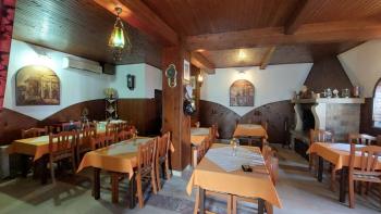 Restaurant in Buje, for sale 