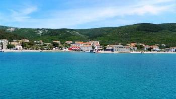 Building land on Cres island, 1st line to the sea 