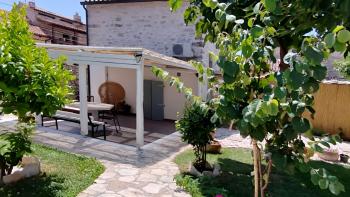 Renovated stone house in Vodnjan, for sale 