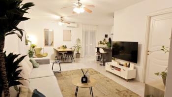 Spacious modern duplex apartment in Banjole, furnished,for sale 