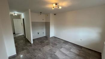 Apartament z 2 sypialniami w wyjątkowej lokalizacji w Stoja, Pula, na sprzedaż 