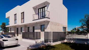 New house in a quiet location with a sea view in Barbariga, for sale! 