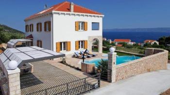 Impressive villa in super-popular tourist destination - Bol town on the island of Brac 