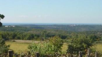 Agricultural and construction land plot in Visinada near Porec 