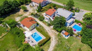 Complex of three villas with swimming pools in Zminj area on 9032 sq.m. of land 