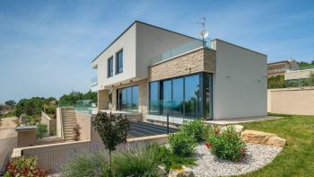 Gyönyörű ultra-modern villa Porec környékén 