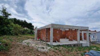 Villa of two parts under construction in Porec suburbs with distant sea views 