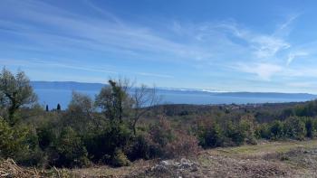 Urban land with sea views in Ravni, Raša, 2.086m2 