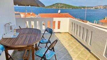 Discounted! Beautiful apart-house for sale in Rogoznica, wih marvellous sea views! 