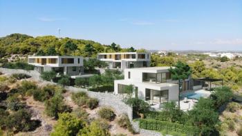 Hervorragende neue Luxusvilla in Vodice, nur 700 Meter vom Strand entfernt, mit Meerblick 