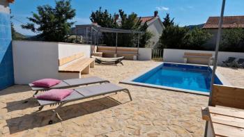 Property with three apartments, view and swimming pool in Bribir, Novi Vinodolski 