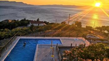 Apart-hotel with 5 apartments with open sea views in Sveti Juraj, Senj 