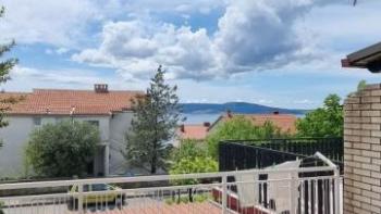 Appartement à Novi Vinodolski avec vue sur la mer 