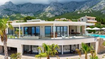 Fantanstic new villa in Makarska with dizzling sea views 