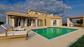 Villa with swimming pool in Buje 