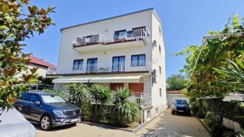 Bright house with 7 apartments in Selce, Crikvenica, only 350 meters from the sea 