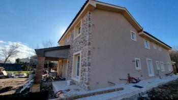 New construction! Spacious semi-detached villetta with swimming pool on Krk island 