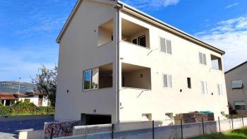 Wonderful fresh 4-bedroom apartment in Kastela 