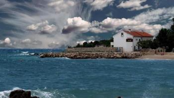 Maison en 1ère ligne sur l'île de Krk (péninsule) 