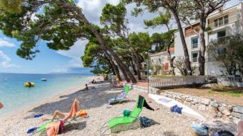 Hôtel à prix raisonnable situé en bord de mer sur la Riviera de Makarska ! 