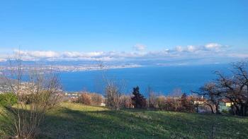 Petite maison confortable à Lovran avec vue imprenable sur la mer 