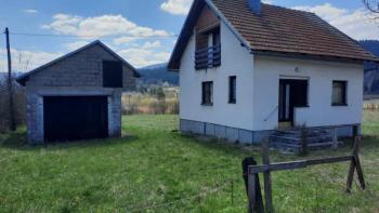 Small cosy house in Lika, Jesenice 