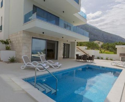 Quatre villas super modernes avec piscines sur la Riviera de Makarska avec vue panoramique sur la mer - pic 9