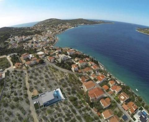 A wonderful urbanized plot of land with magnificent sea views, Ražanj, Sibenik - pic 7