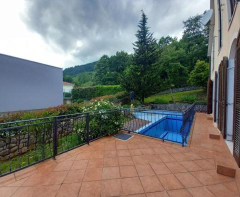 Solide villa avec vue sur la mer, piscine et garage à Poljane, Opatija - pic 12