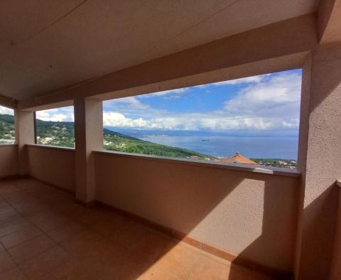 Solide villa avec vue sur la mer, piscine et garage à Poljane, Opatija - pic 25