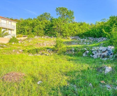 Building land plot 1040m2 only 300 meters from the sea with a sea view, quiet location in Klimno - pic 5