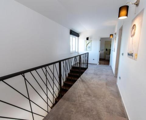 Solide villa moderne dans un excellent emplacement dans le quartier de Labin - pic 40