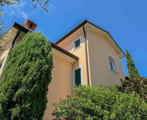 Entire floor in a newly built Mediterranean house with a beautiful sea view - pic 20