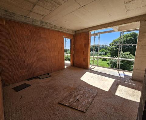 Villa in Marčana, for sale in Roh-Bau - pic 22