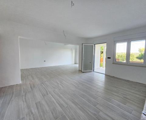 Wohnung zum Verkauf mit Meerblick Nova Veruda, Pula - foto 10