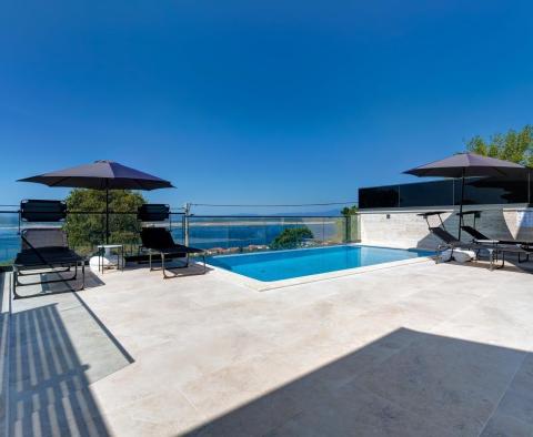 Villa mit Pool und Panoramablick auf das Meer in Crikvenica - foto 5