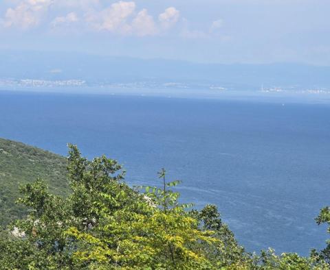 Building land with a beautiful view of the sea, ideal for building two villas in Rabac area - pic 9